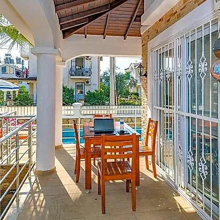 Yasam Park - Calis Plajinda Muhtesem Konumda Hotel 4*